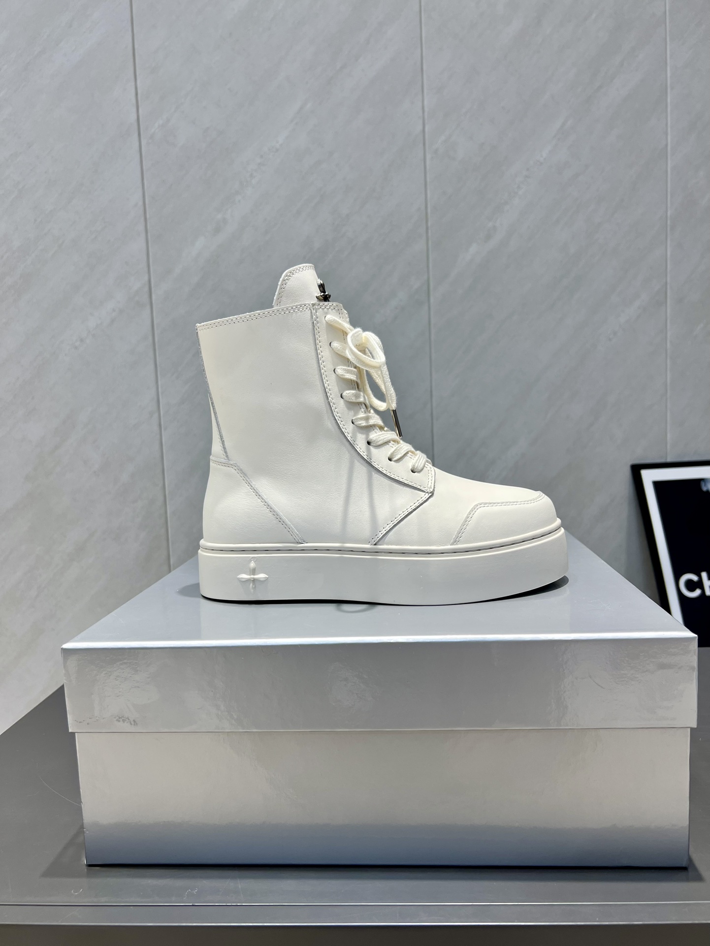 Boots Cow Leather M-s