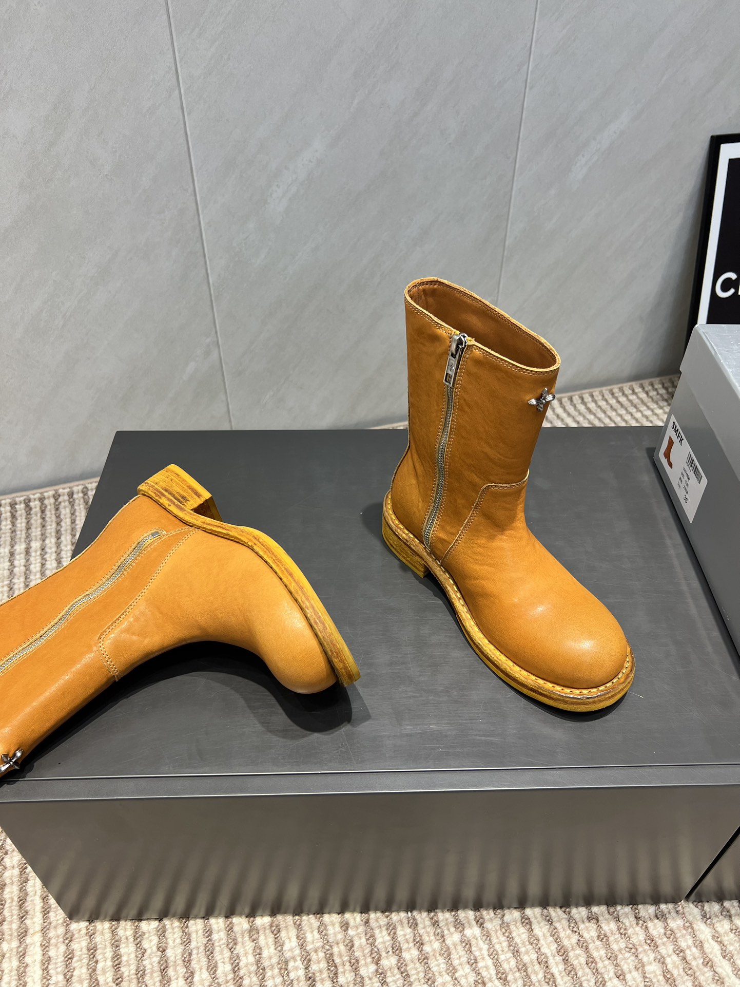 Boots Real Leather M-s