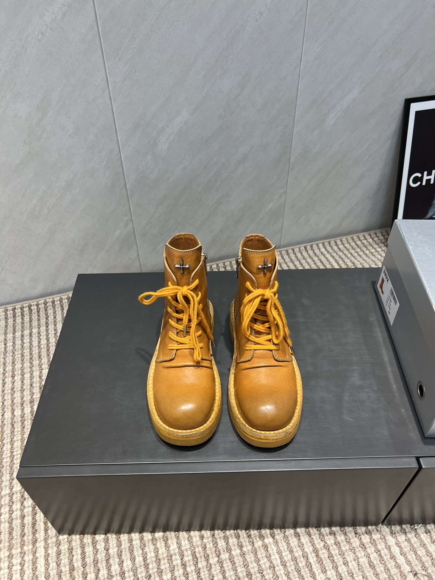 Boots Real Leather M-s