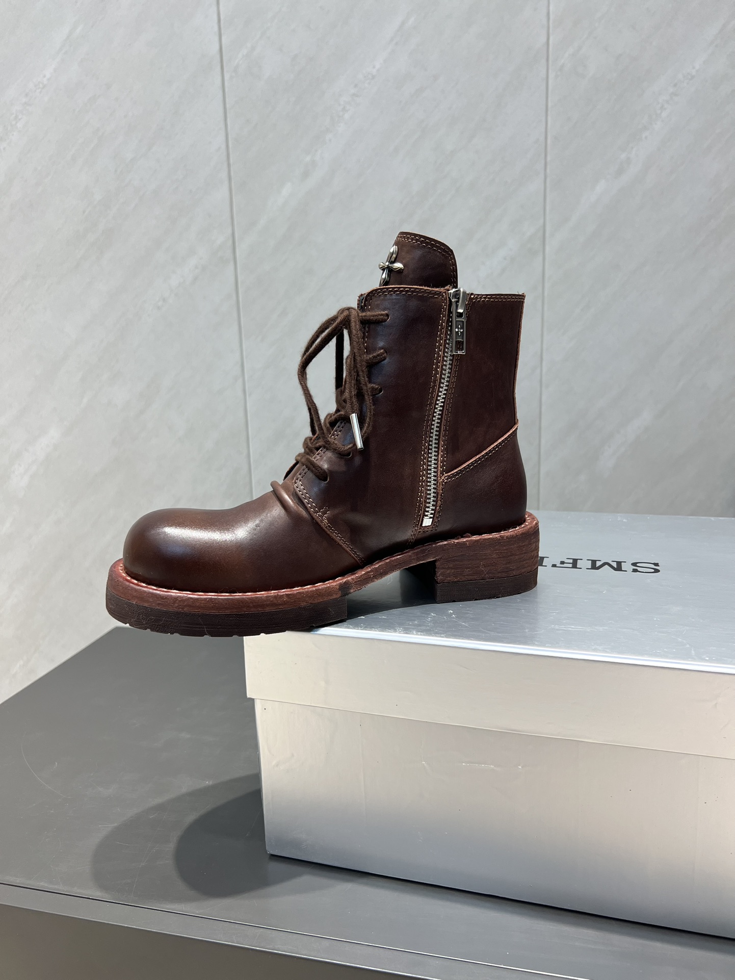 Boots Real Leather M-s