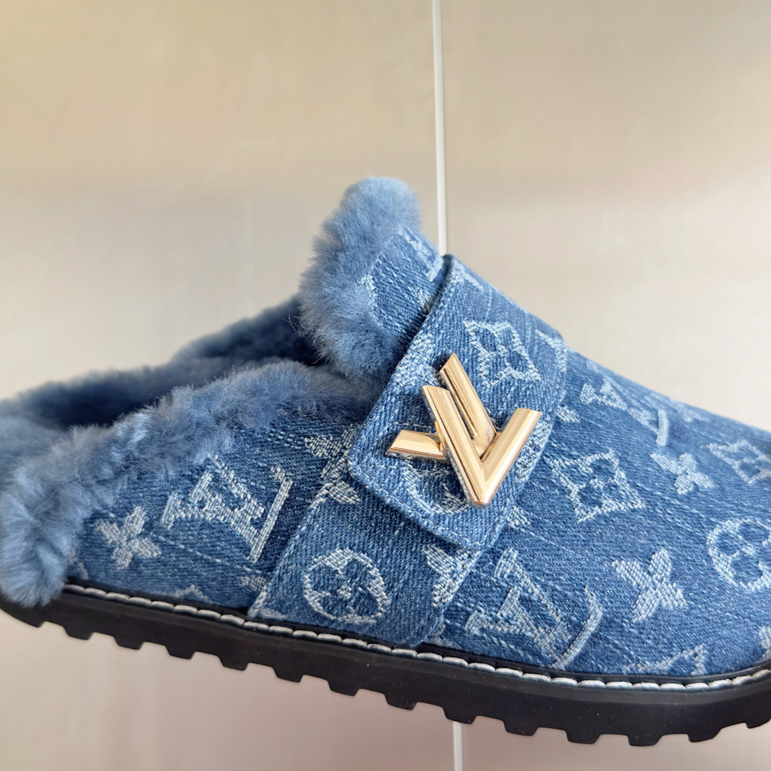 Louis Vuitton Male Sandals M-l-s