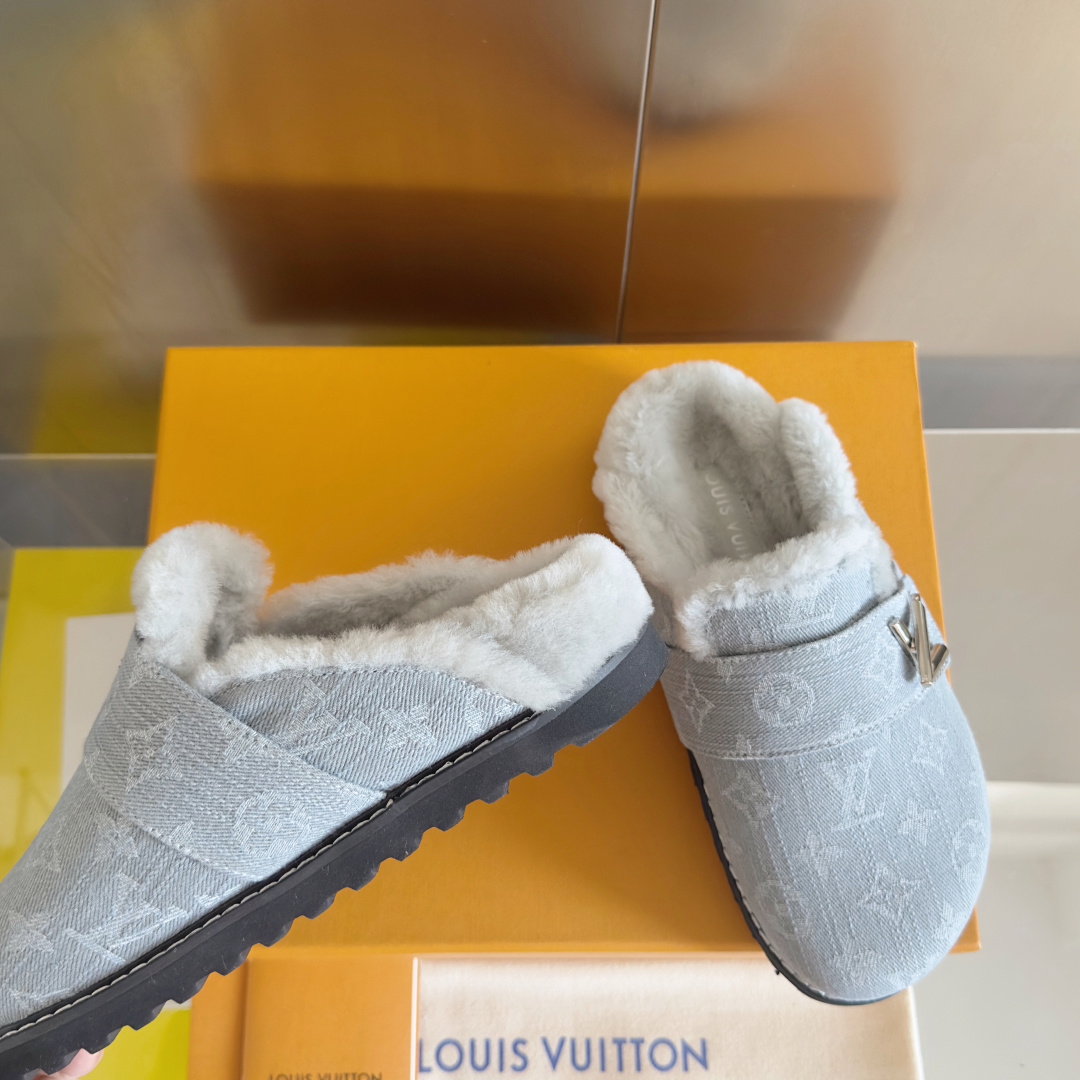 Louis Vuitton Male Sandals M-l-s