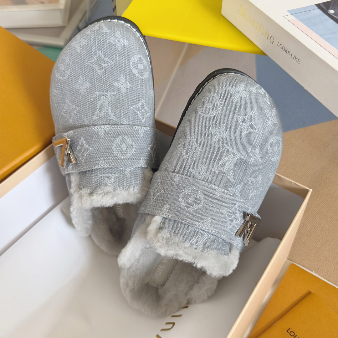 Louis Vuitton Male Sandals M-l-s