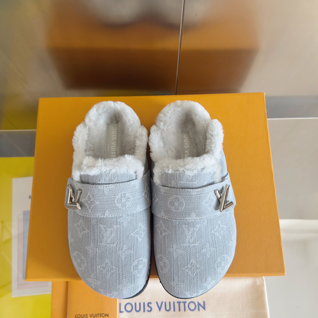 Louis Vuitton Male Sandals M-l-s
