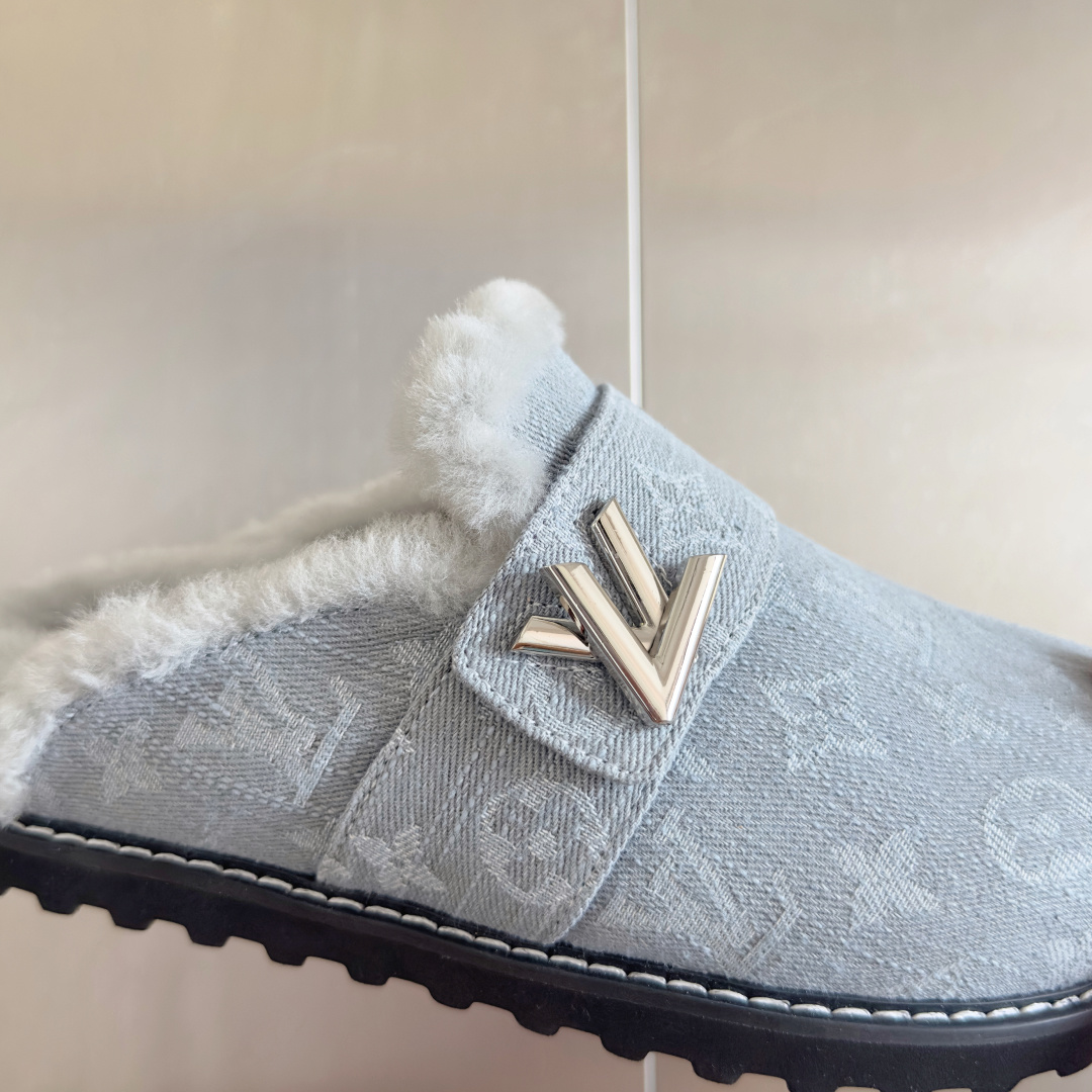 Louis Vuitton Male Sandals M-l-s