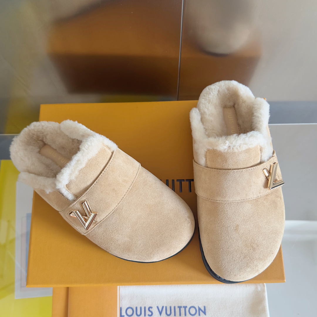 Louis Vuitton Male Sandals M-l-s
