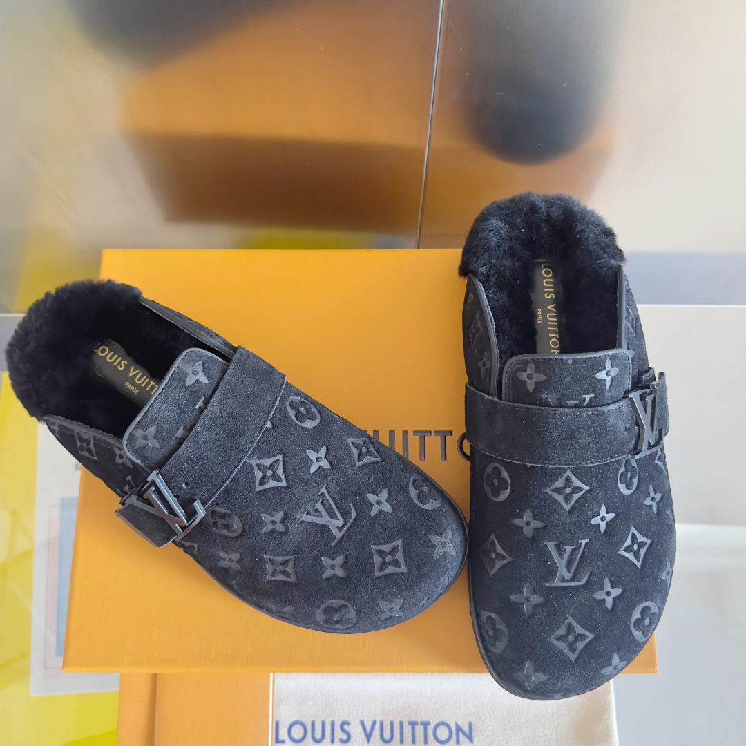 Louis Vuitton Male Sandals M-l-s