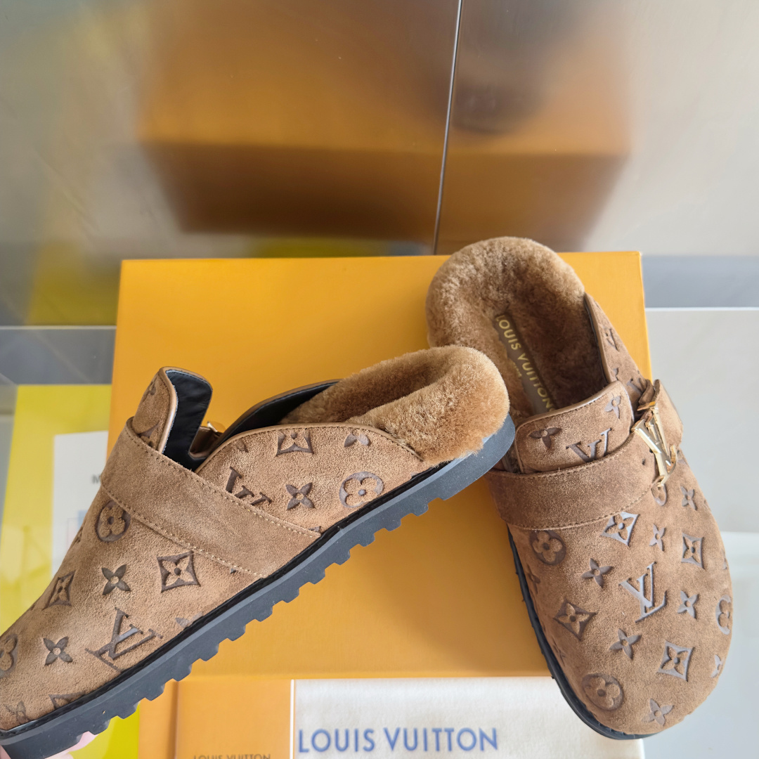 Louis Vuitton Male Sandals M-l-s