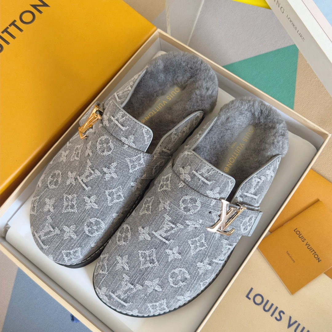Louis Vuitton Male Sandals M-l-s