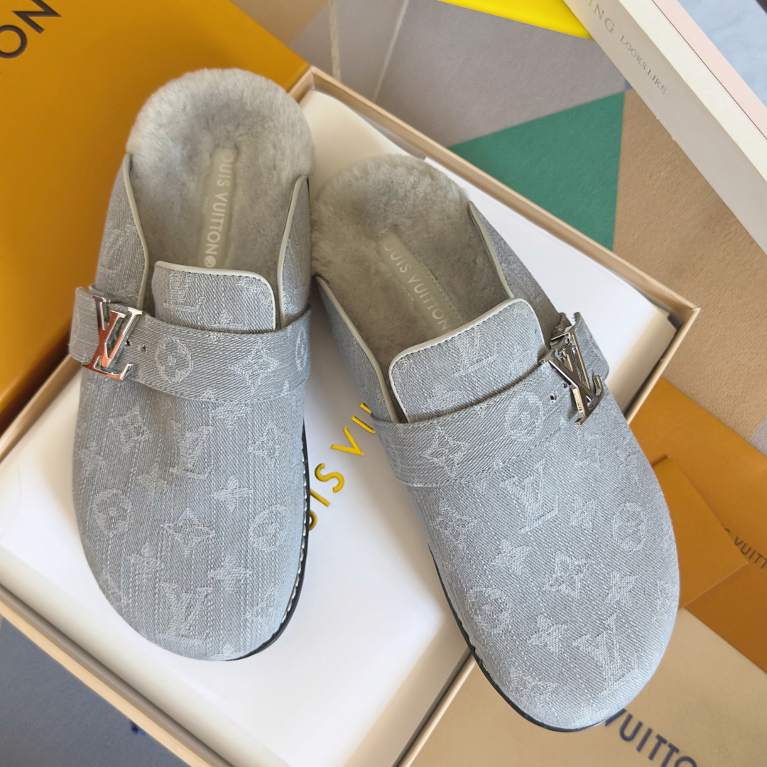 Louis Vuitton Male Sandals M-l-s