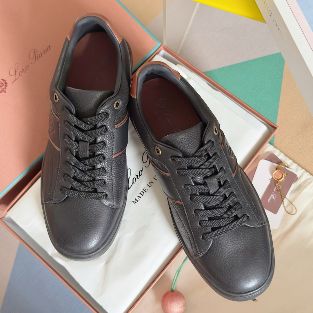 Loro Piana Male Sneakers M-l-s