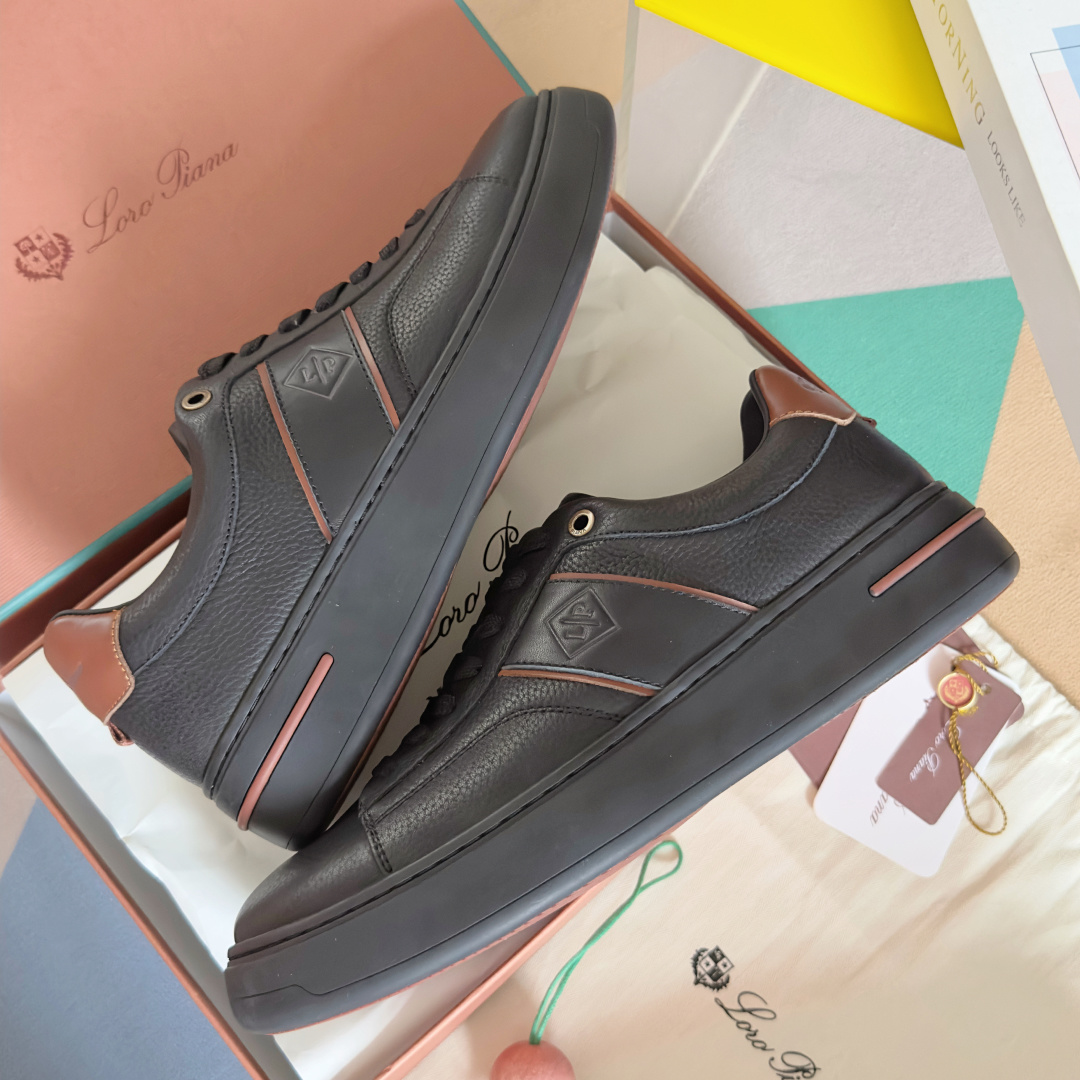 Loro Piana Male Sneakers M-l-s