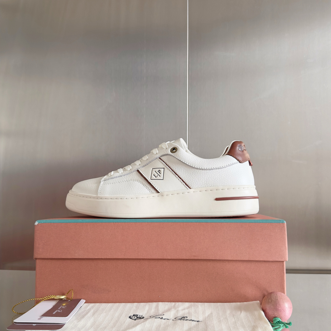 Loro Piana Male Sneakers M-l-s