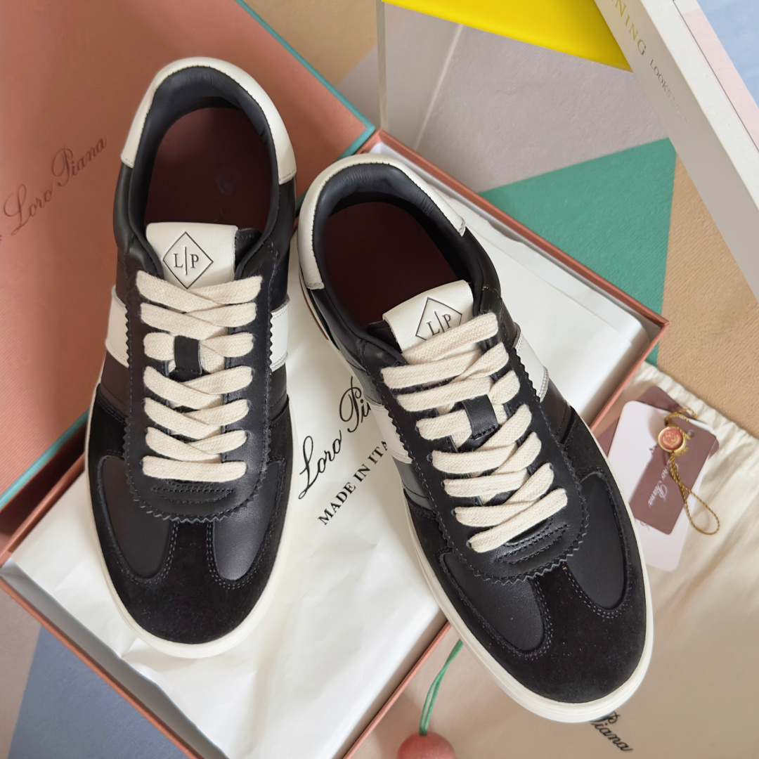 Loro Piana Male Sneakers M-l-s