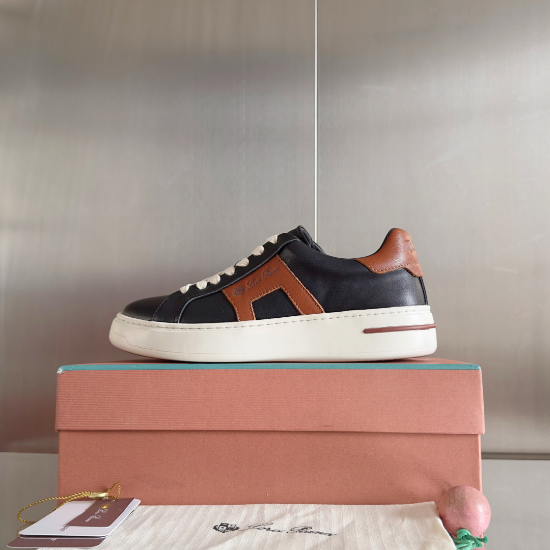 Loro Piana Male Sneakers M-l-s