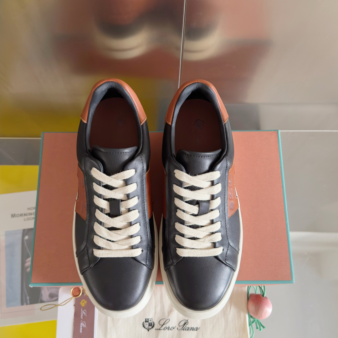 Loro Piana Male Sneakers M-l-s