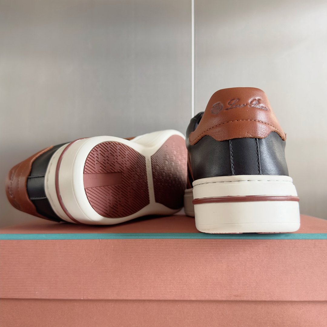 Loro Piana Male Sneakers M-l-s