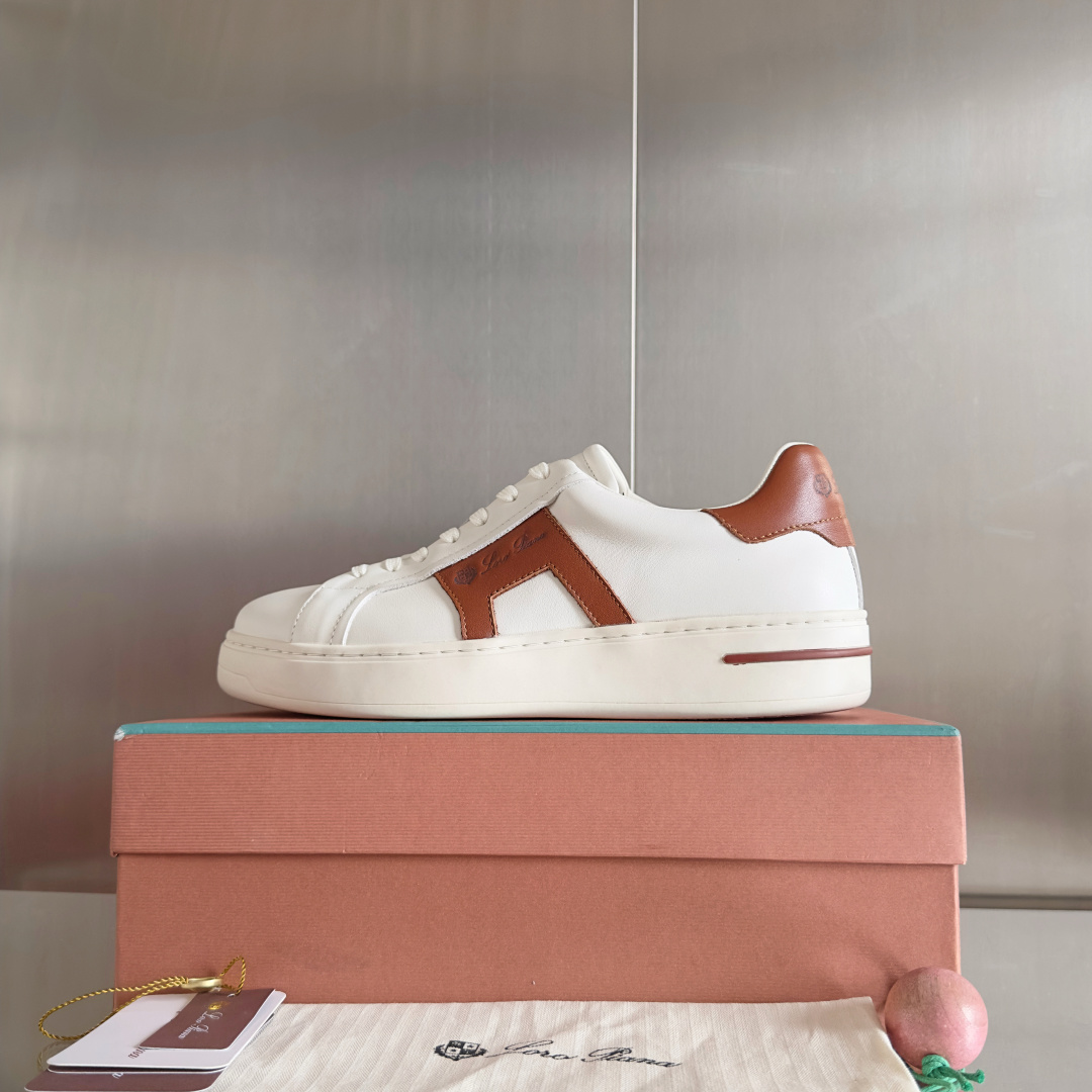 Loro Piana Male Sneakers M-l-s