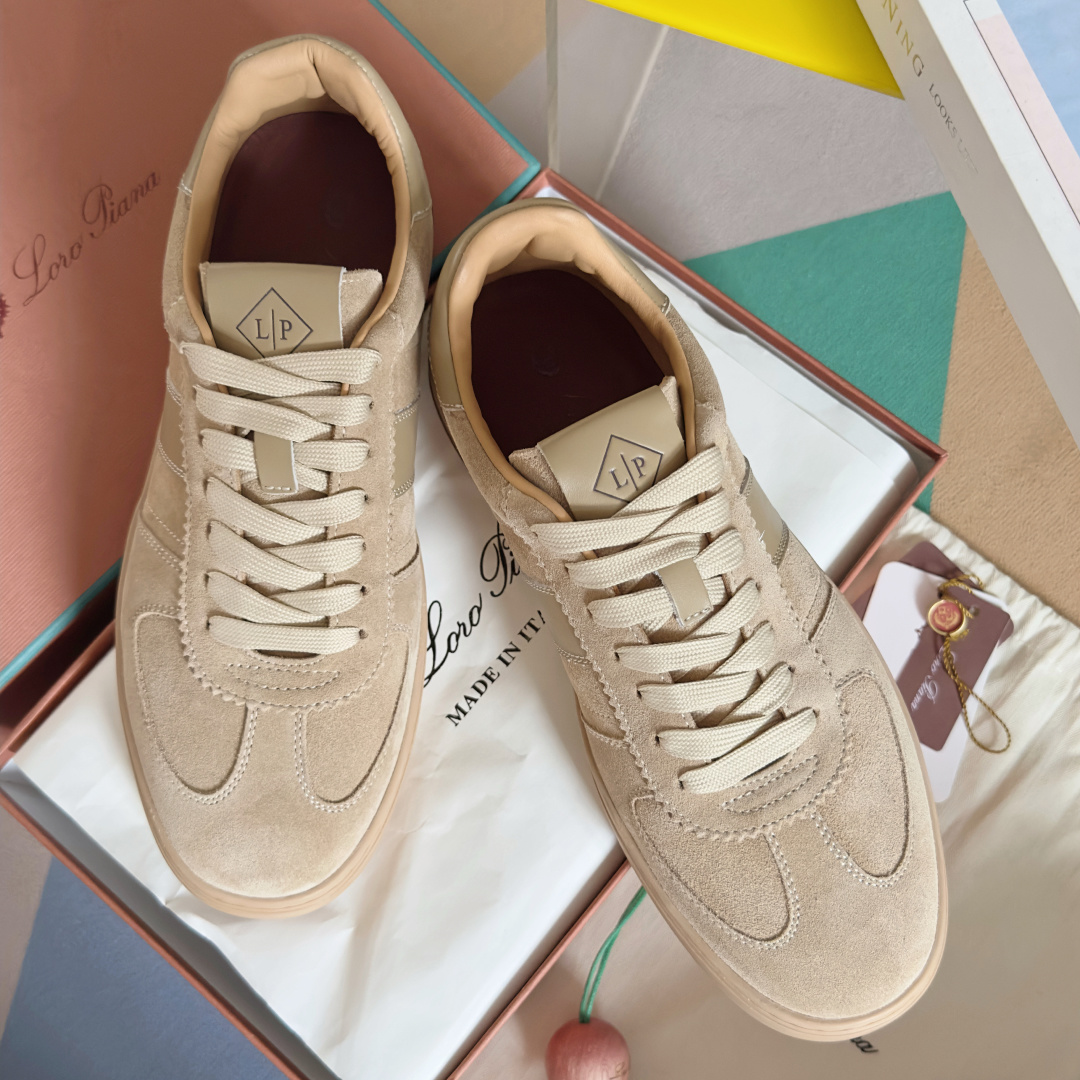 Loro Piana Male Sneakers M-l-s