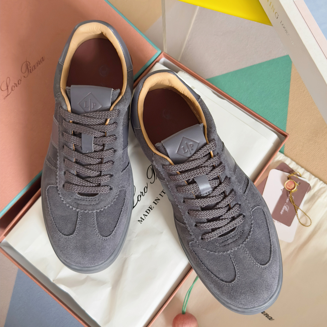 Loro Piana Male Sneakers M-l-s