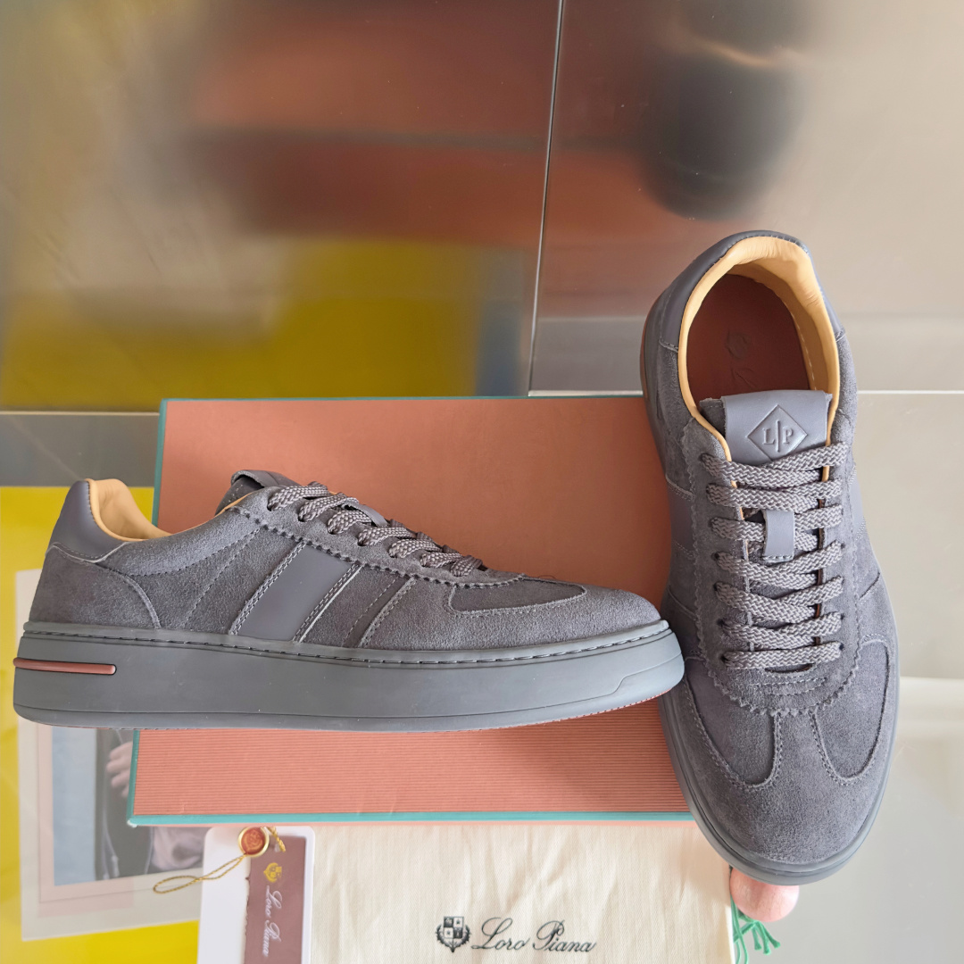Loro Piana Male Sneakers M-l-s