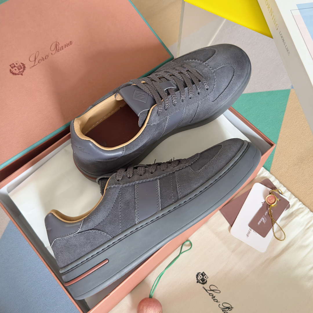 Loro Piana Male Sneakers M-l-s