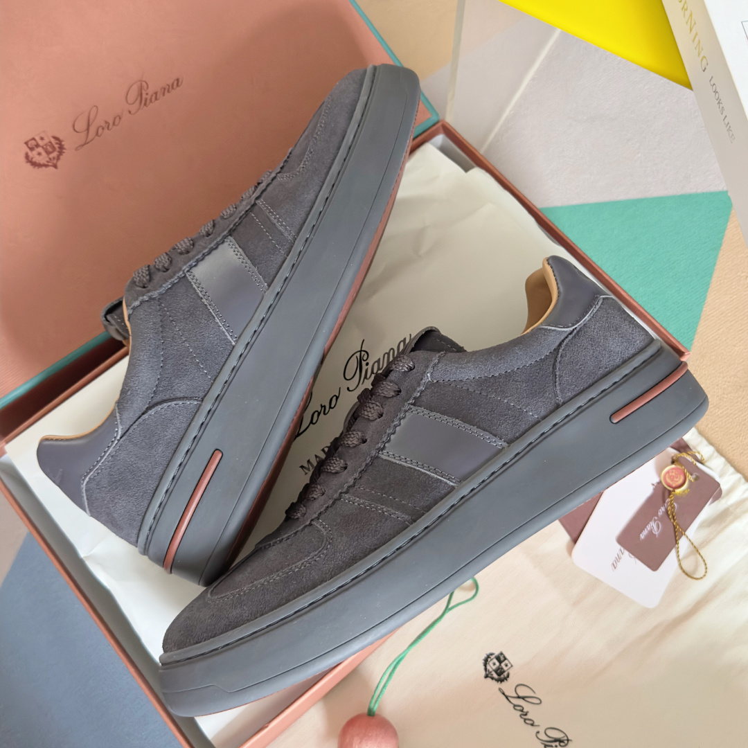 Loro Piana Male Sneakers M-l-s