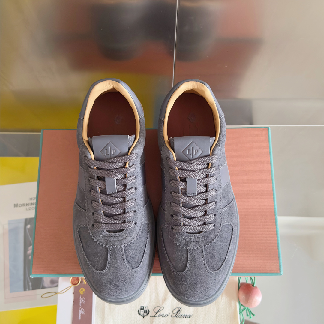 Loro Piana Male Sneakers M-l-s