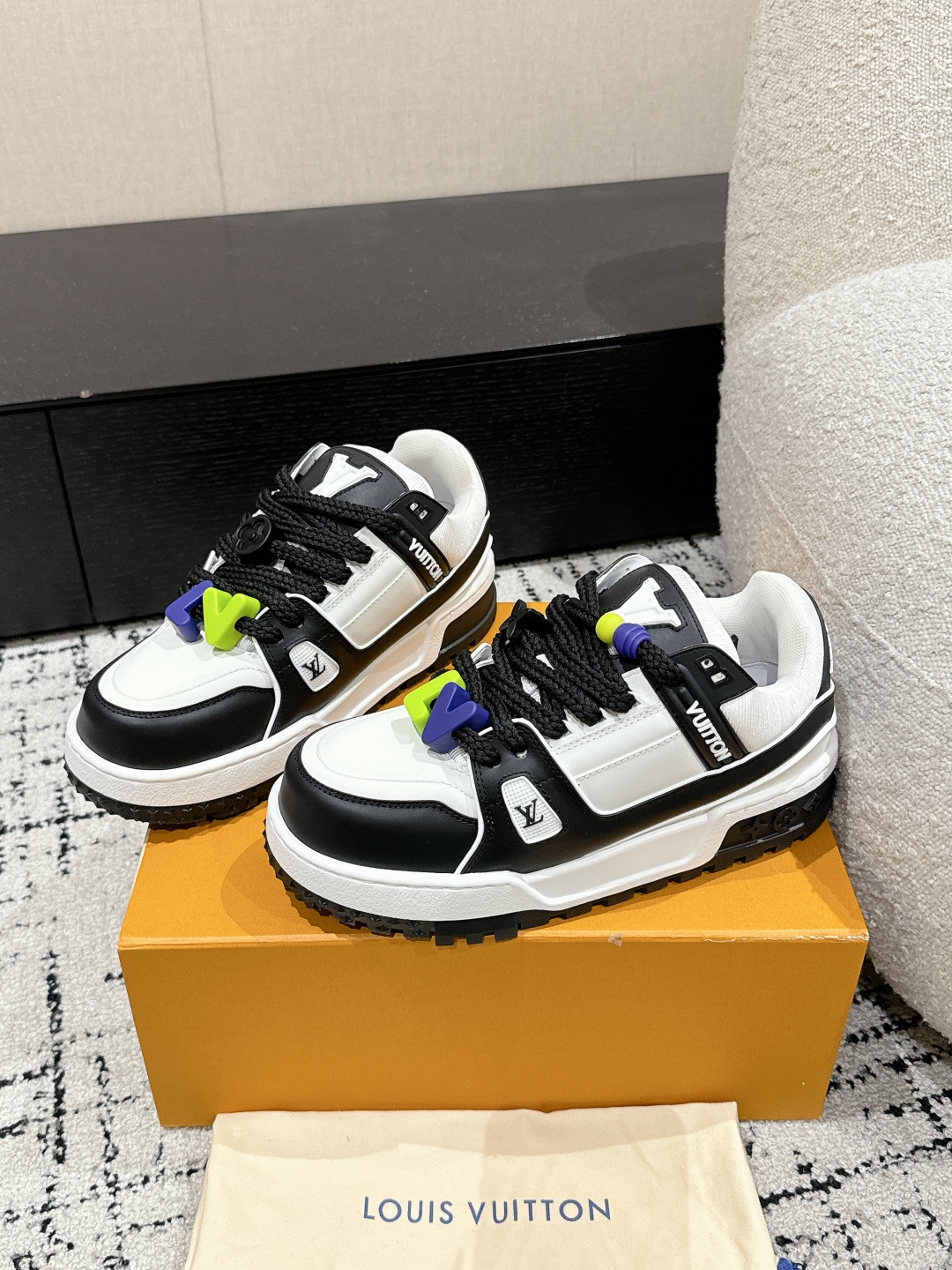 Louis Vuitton Male Sneakers Breathable M-l-s