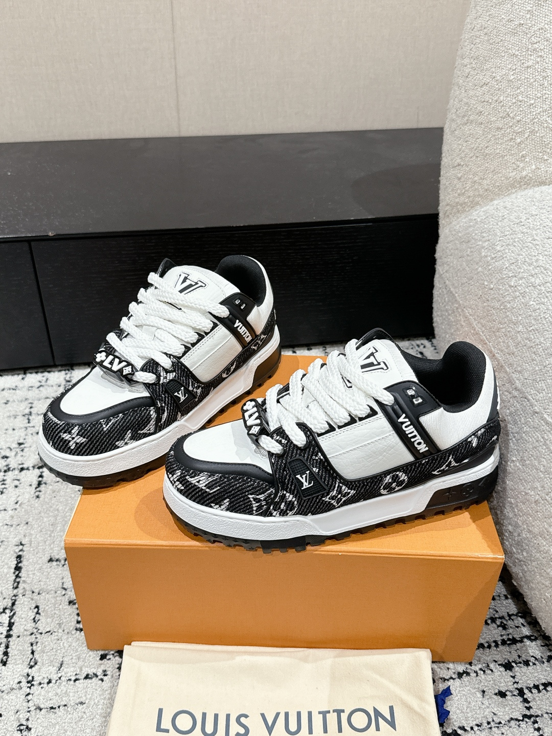 Louis Vuitton Male Sneakers Breathable M-l-s