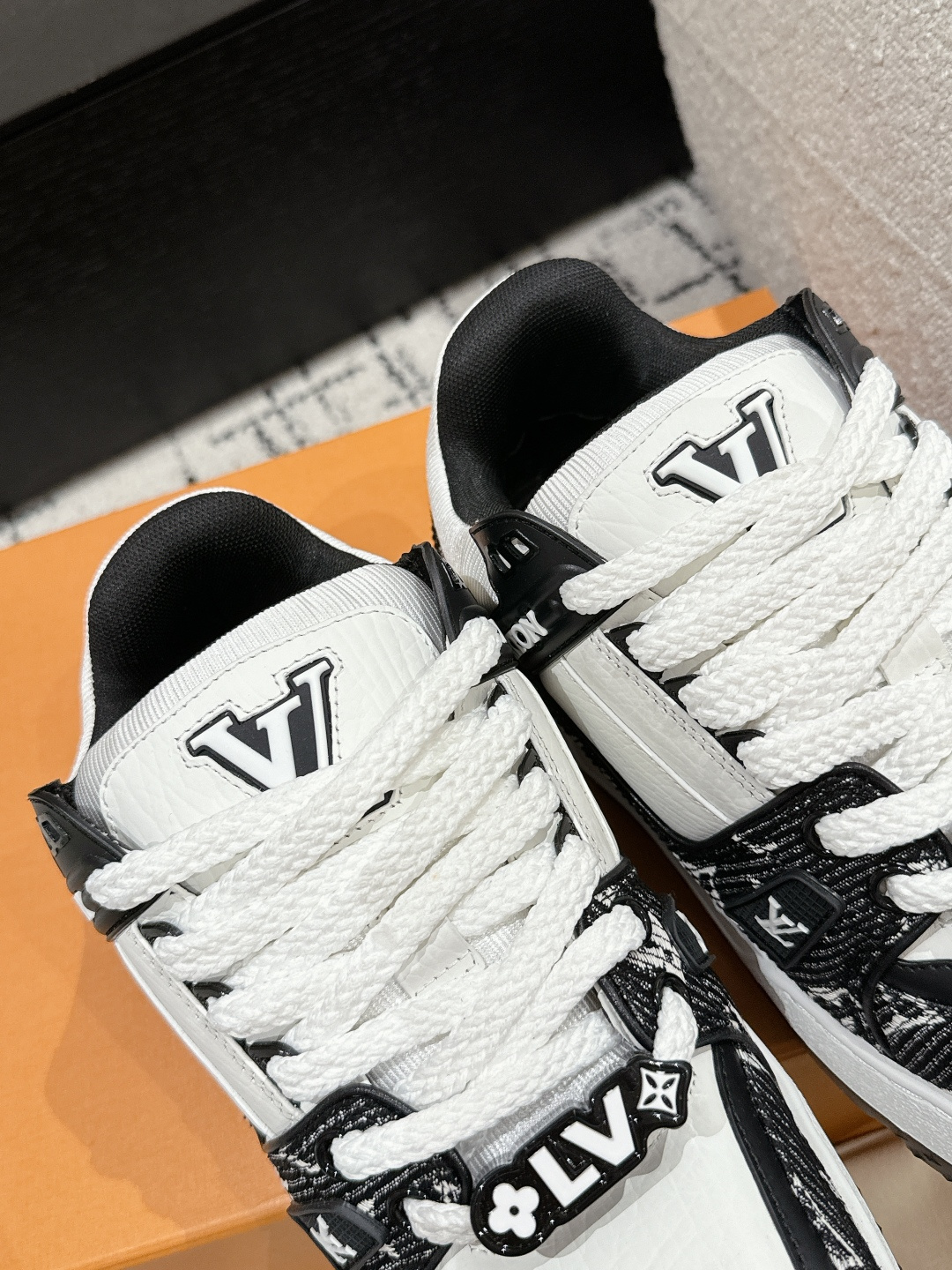 Louis Vuitton Male Sneakers Breathable M-l-s