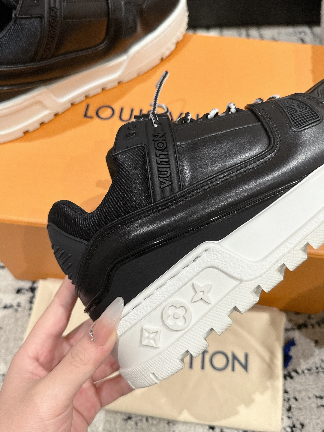 Louis Vuitton Male Sneakers Breathable M-l-s