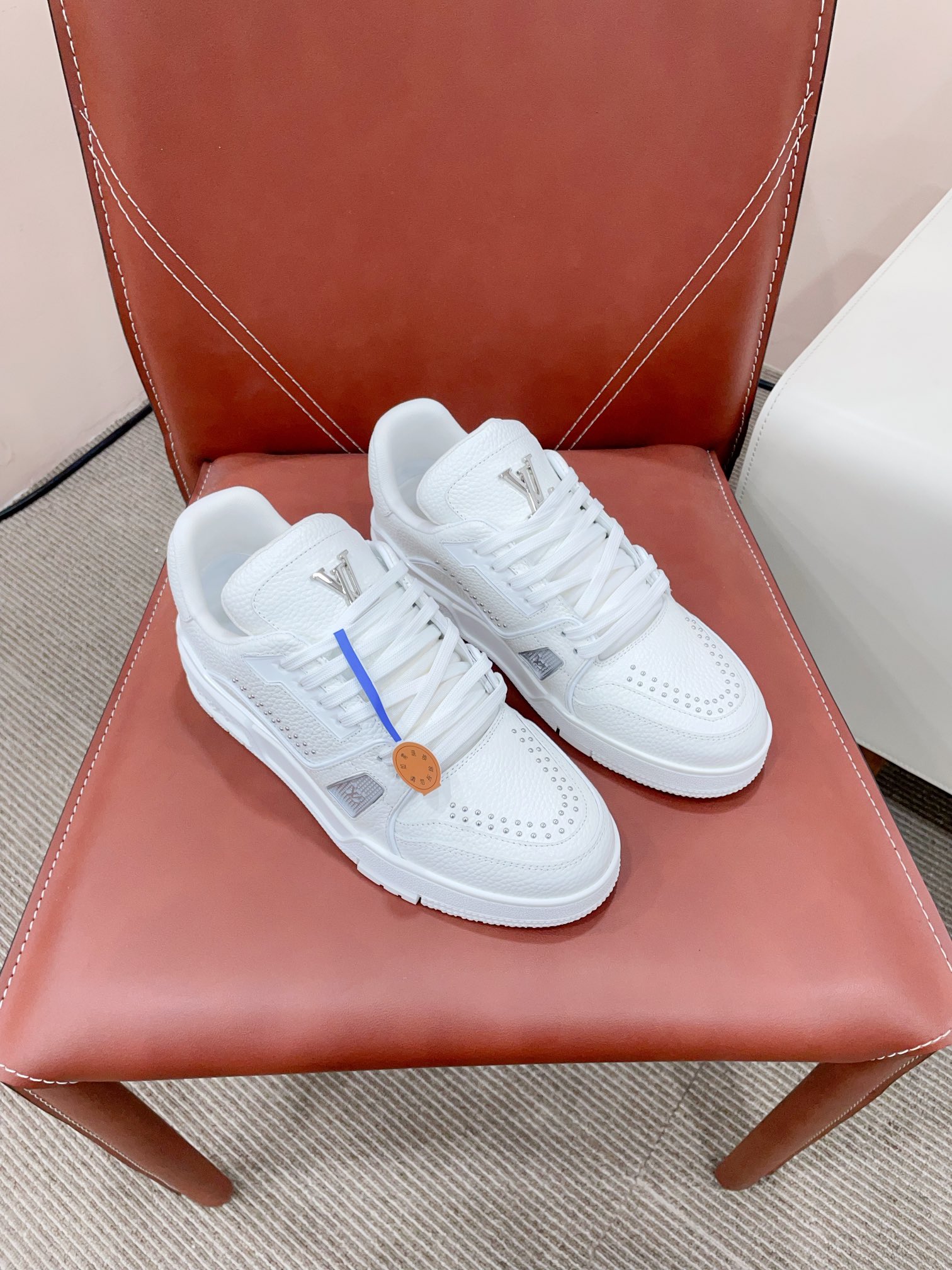 Louis Vuitton Sneakers M-l
