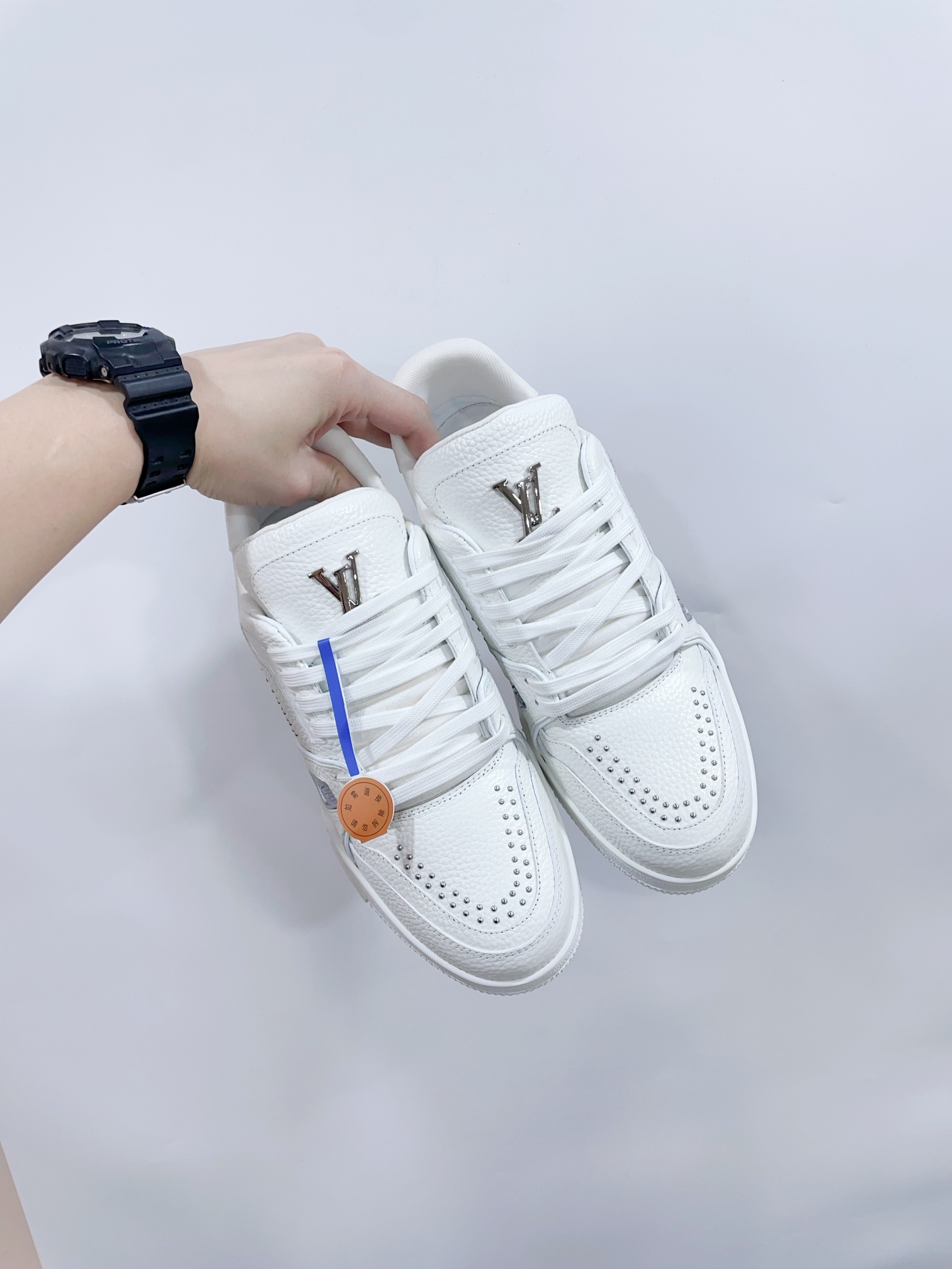 Louis Vuitton Sneakers M-l