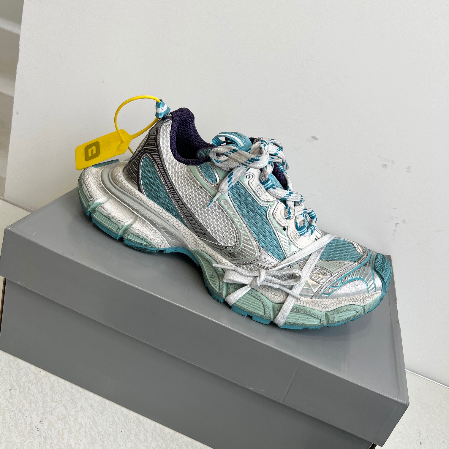 Balenciaga Sneakers Breathable L-s-xl