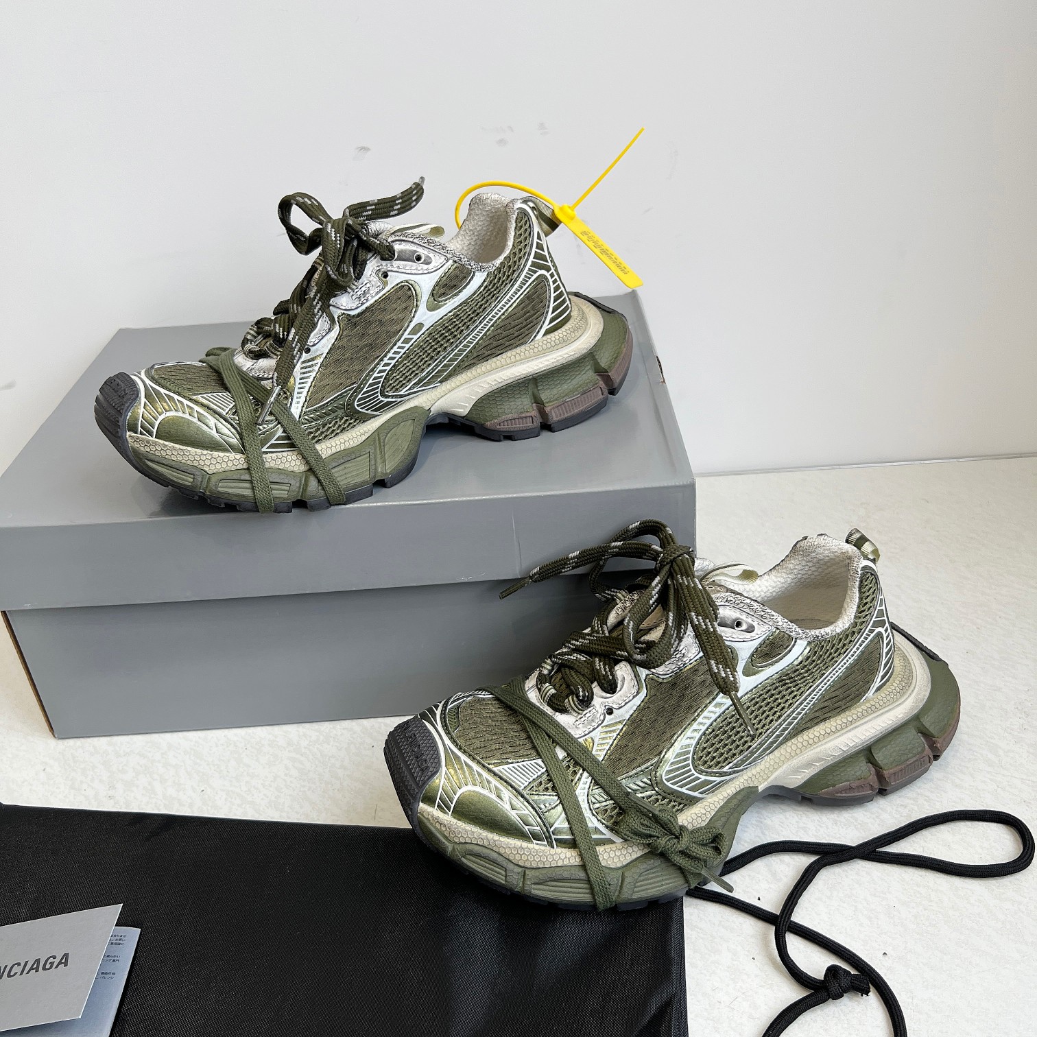 Balenciaga Sneakers Breathable L-s-xl