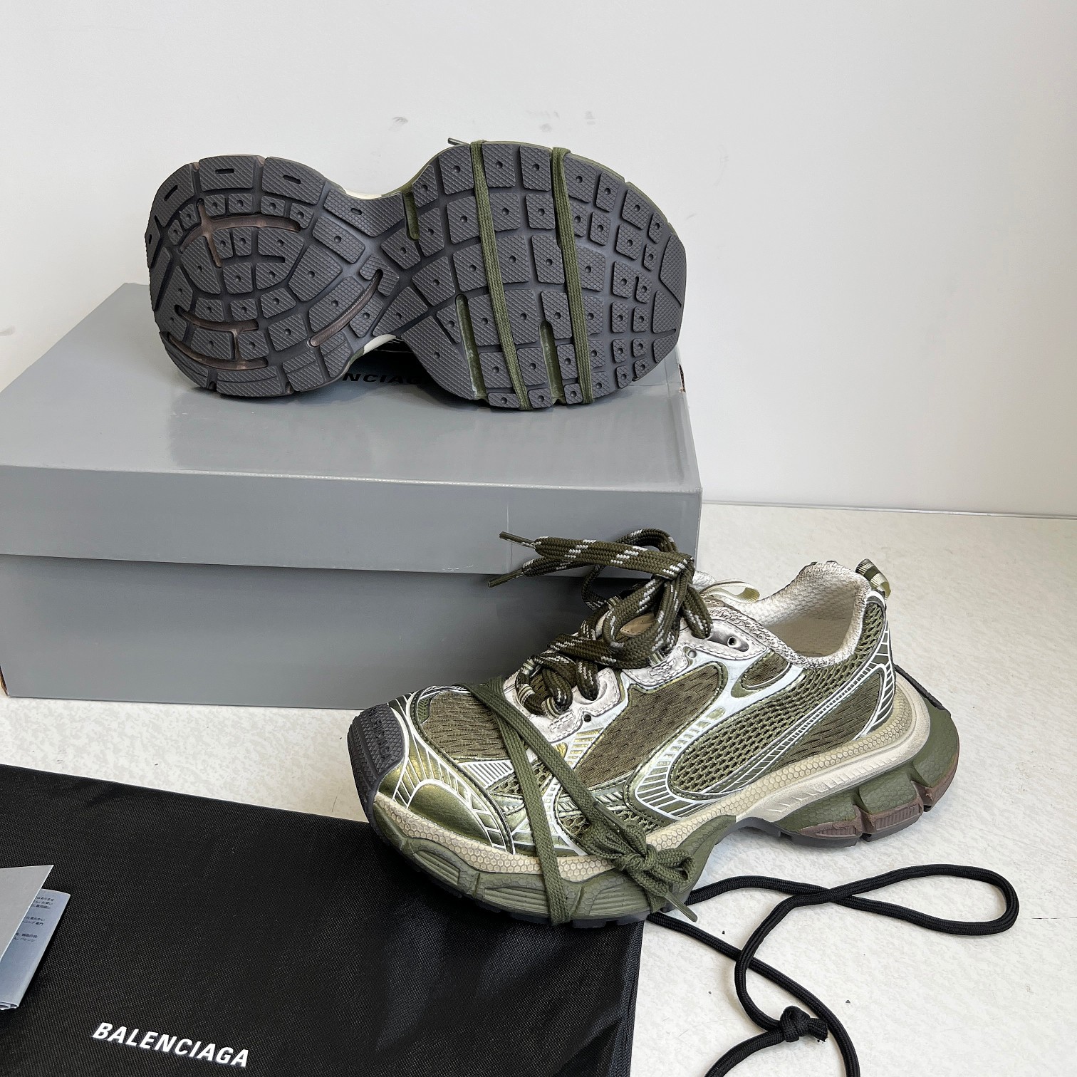 Balenciaga Sneakers Breathable L-s-xl