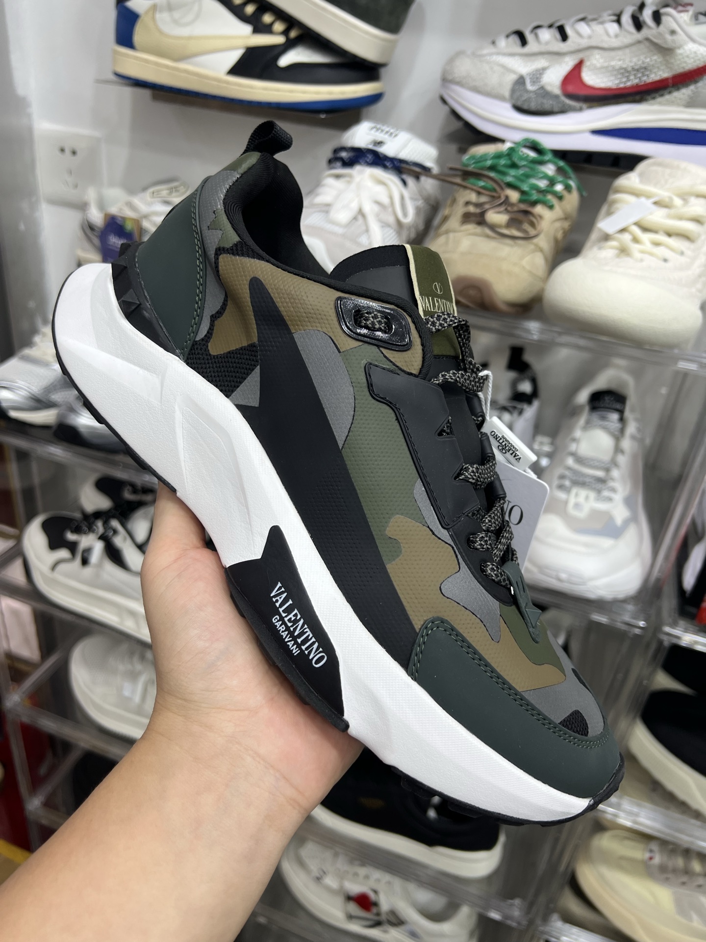 Valentino Basic Shoes