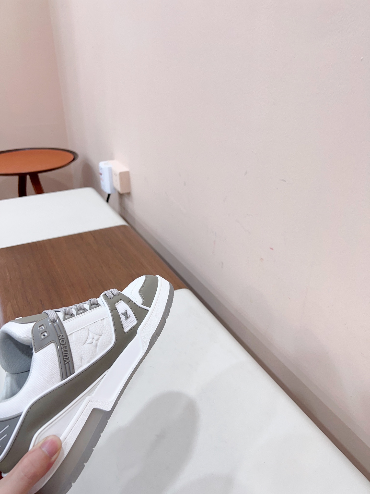 Louis Vuitton Male Sneakers M-l