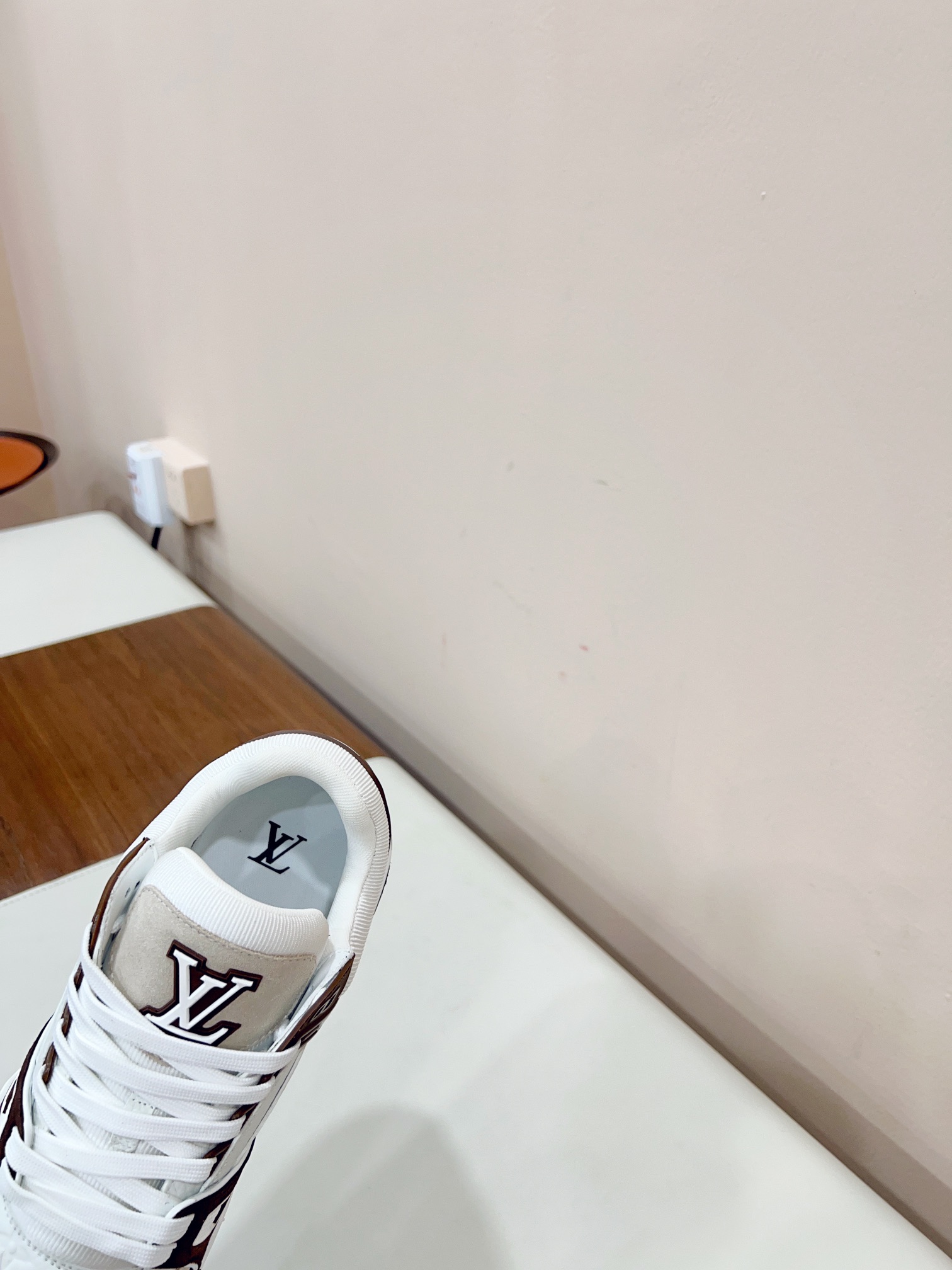 Louis Vuitton Male Sneakers M-l