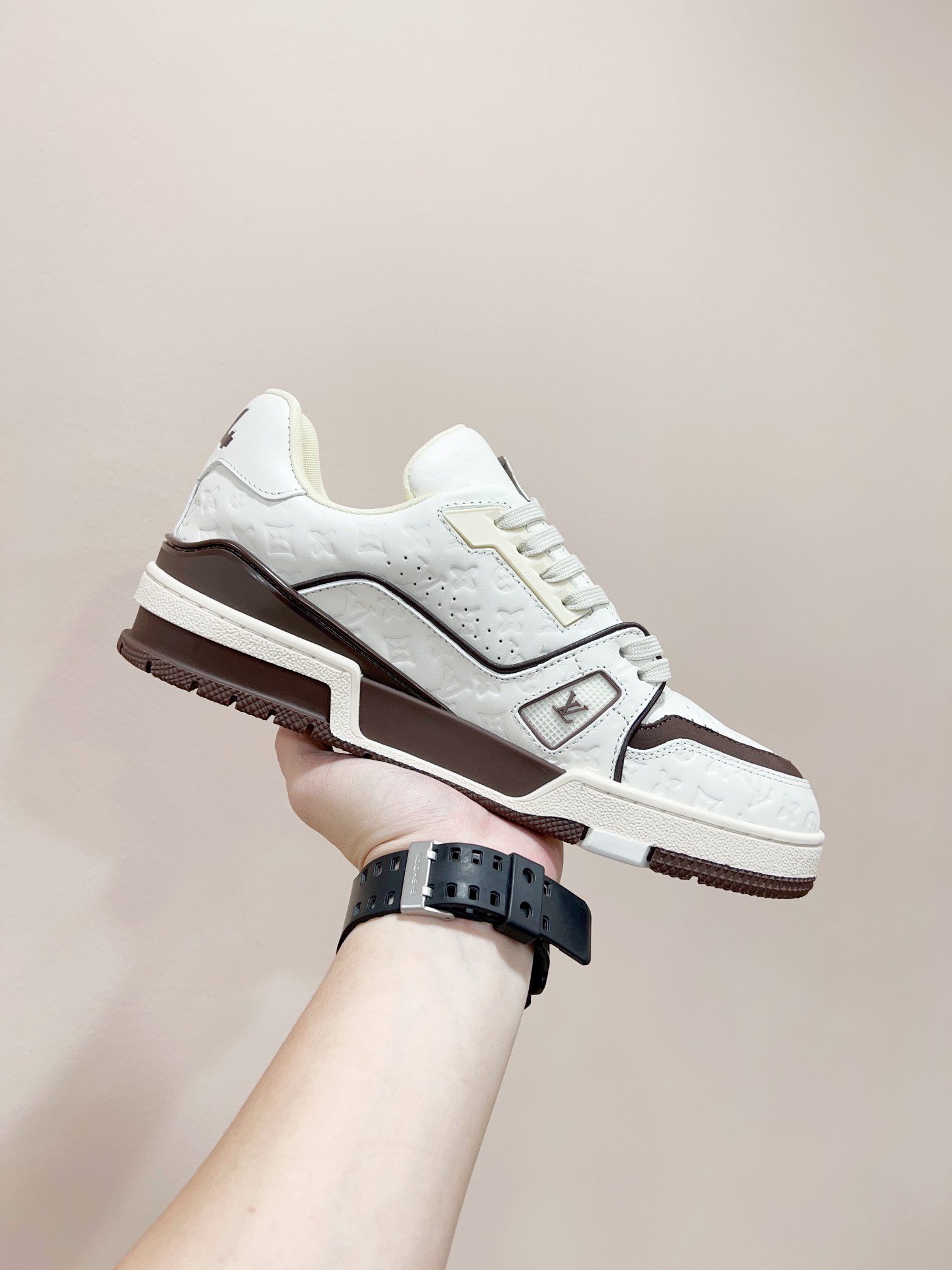 Louis Vuitton Female Sneakers M-l