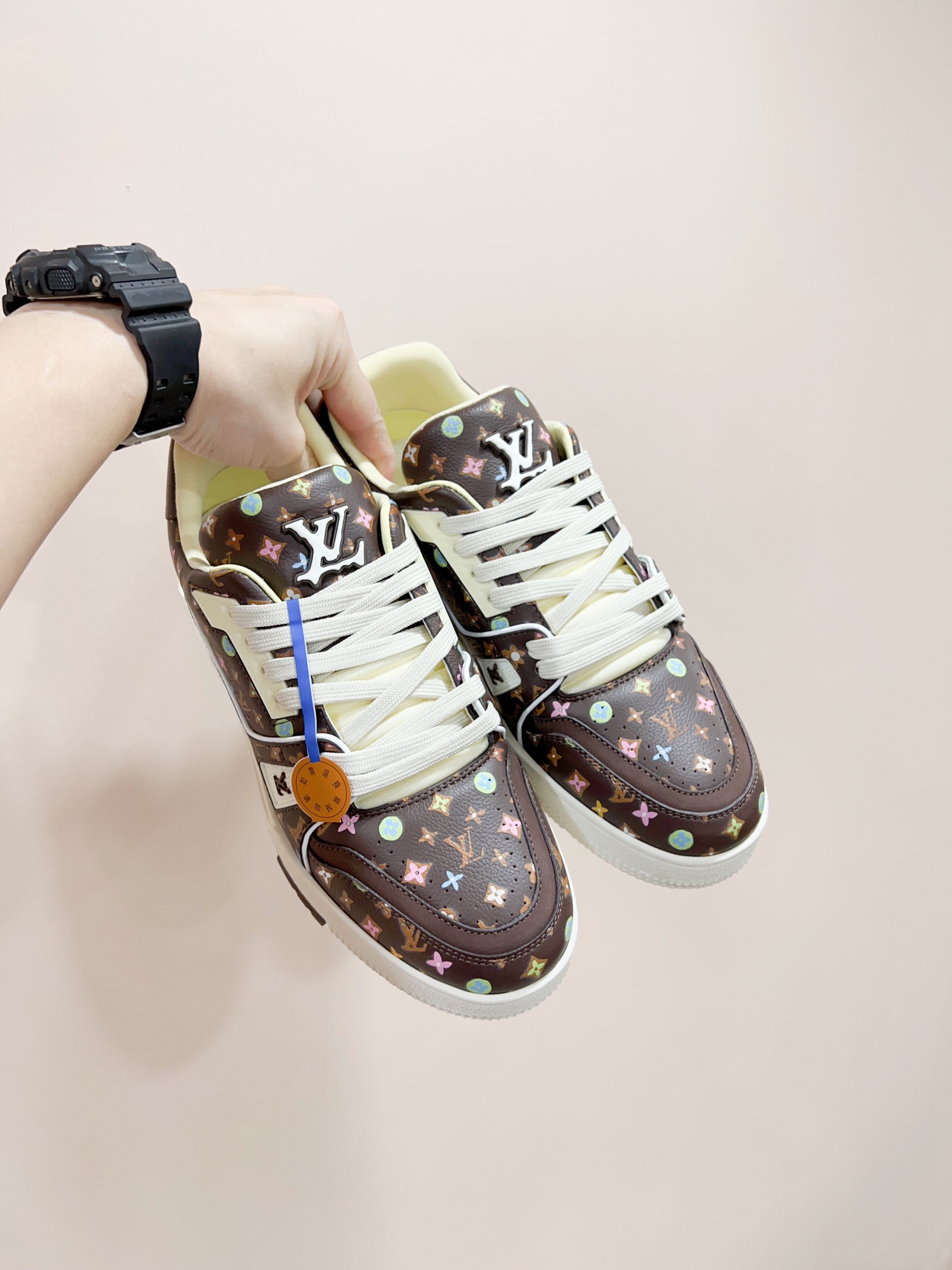 Louis Vuitton Female Sneakers M-l