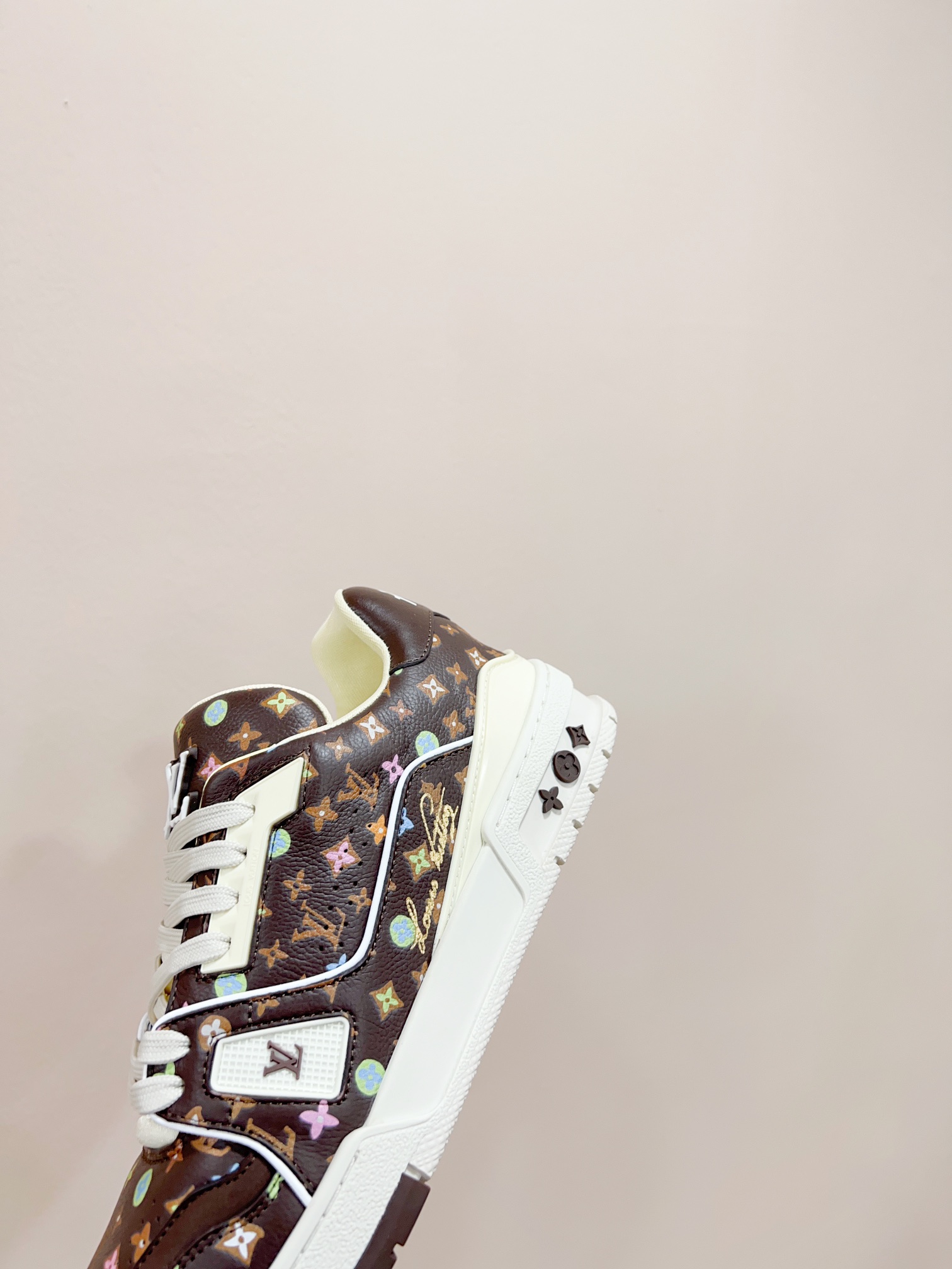 Louis Vuitton Female Sneakers M-l