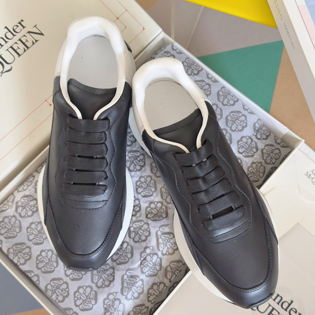 Alexander Mcqueen Male Sneakers White M-l-s