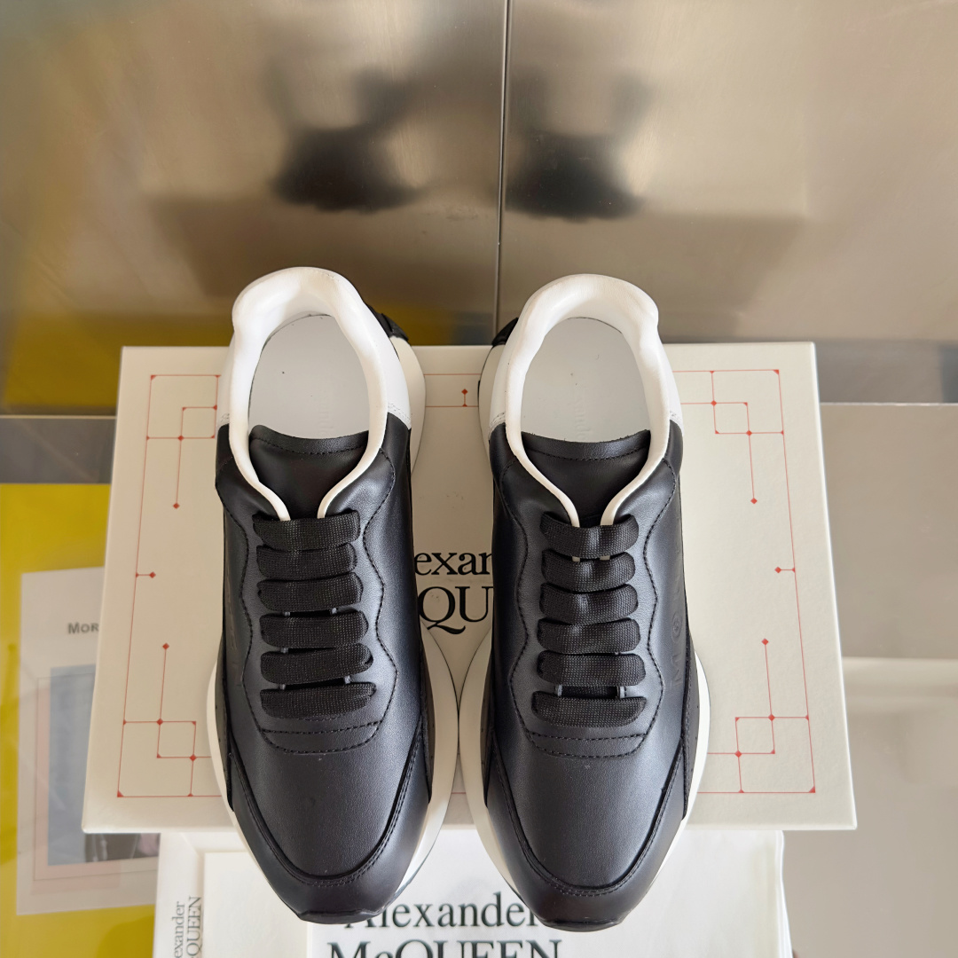 Alexander Mcqueen Male Sneakers White M-l-s