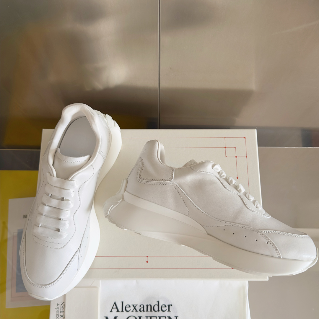 Alexander Mcqueen Male Sneakers White M-l-s
