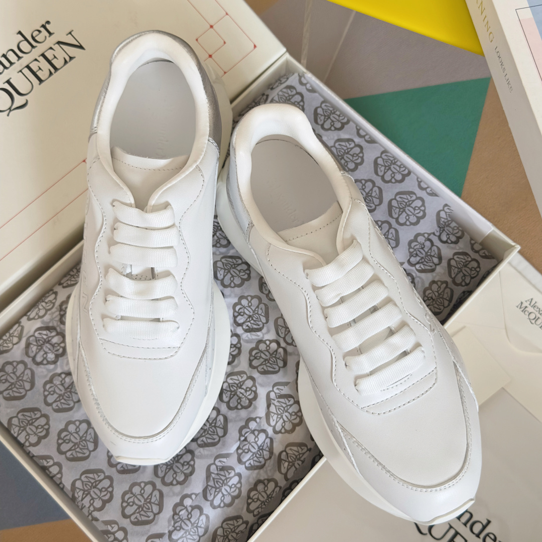 Alexander Mcqueen Male Sneakers White M-l-s