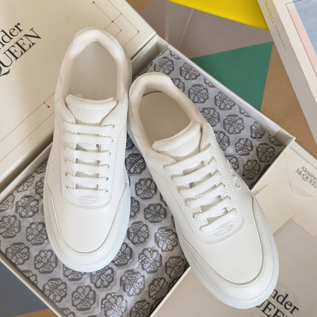 Alexander Mcqueen Male Sneakers White M-l-s