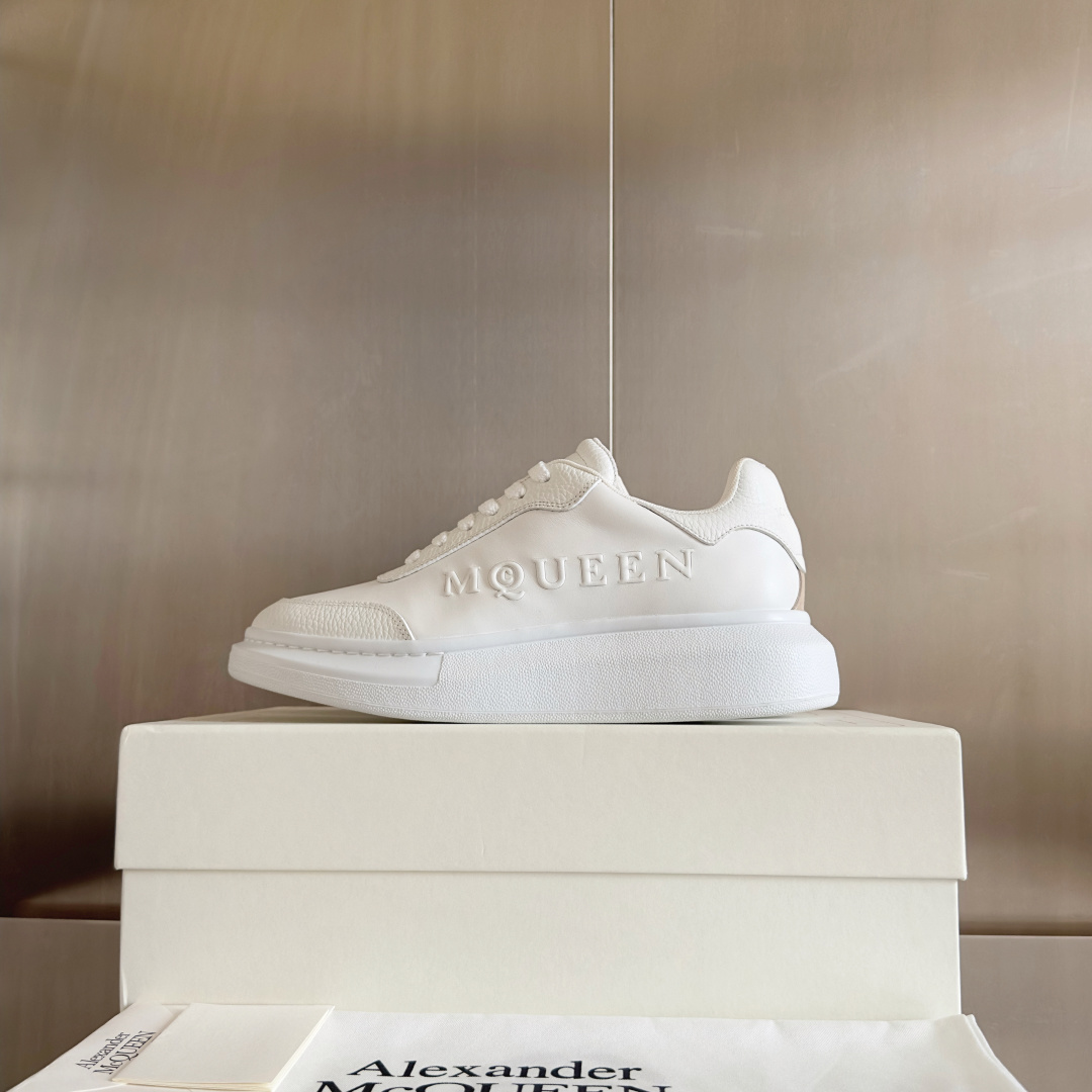 Alexander Mcqueen Male Sneakers White M-l-s