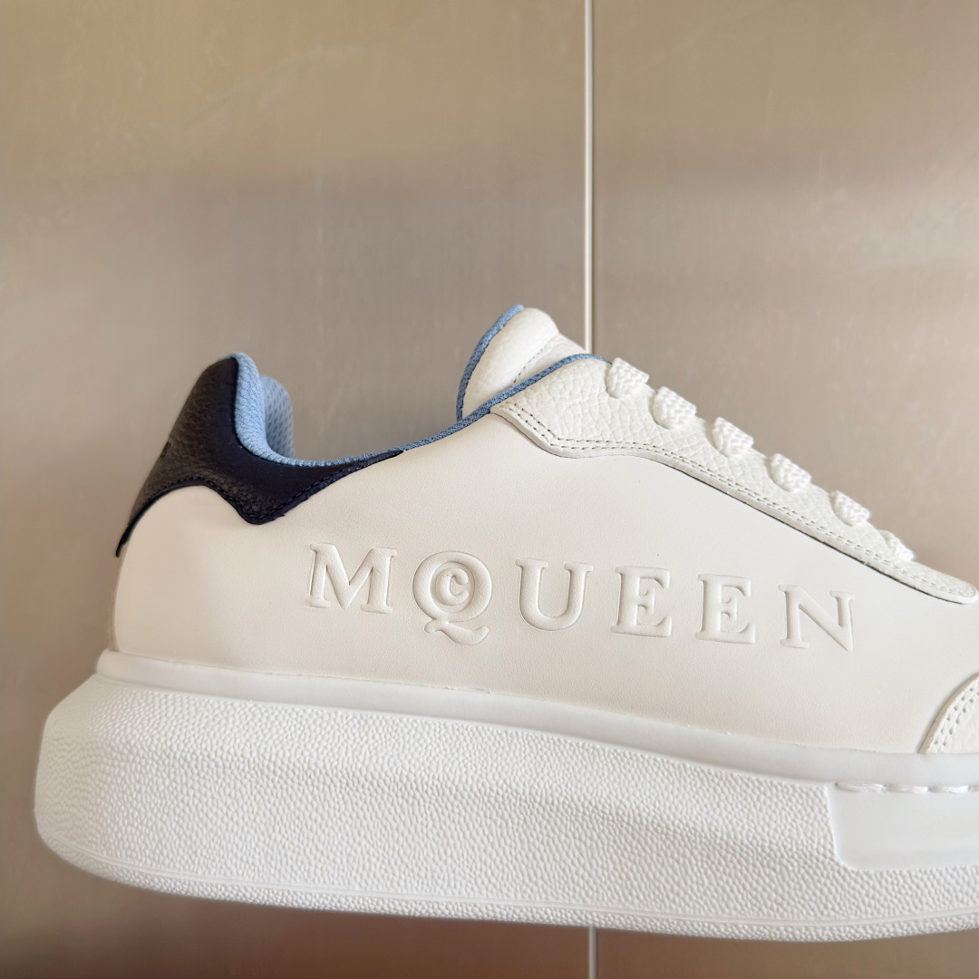 Alexander Mcqueen Male Sneakers White M-l-s
